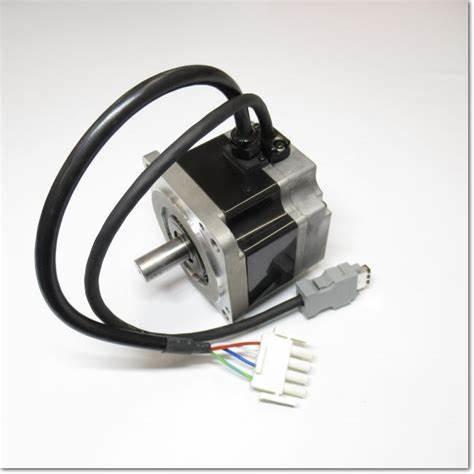 OMRON R88M-G3K020T-S2-Z  AC Motor Servomotor 2000 RPM 3kW Absolute 230VAC