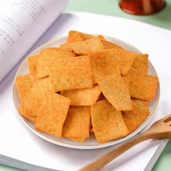 Por atacado a crosta friável do arroz do petisco de 2022 em uma variedade de sabores