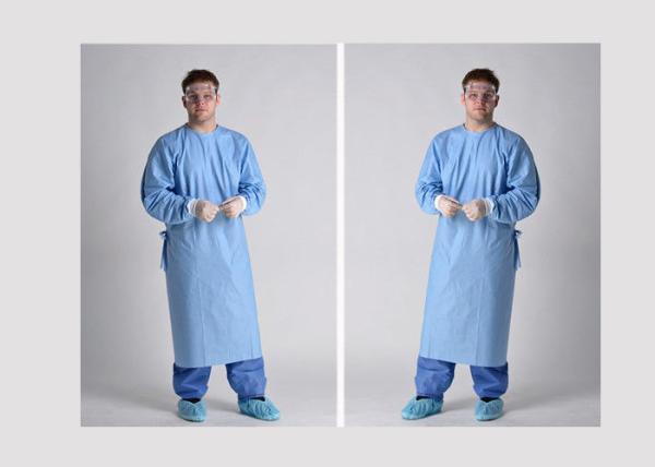 4 Ties Disposable Surgical Gown Breathable Knitted Cuff Environmentally Friendly