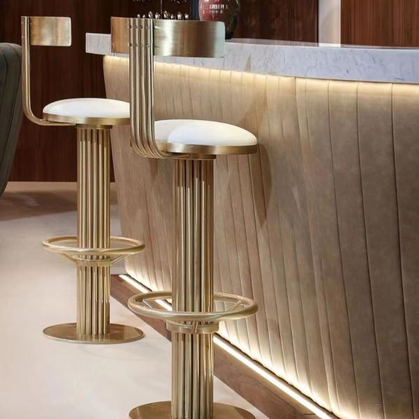 Classic Coffee Bar High Stool Chair With Metal Element Backrest Chair For Hotel