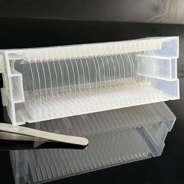 4inch Sapphire Wafer Sapphire Substrate Al2O3 Wafer 9.0mohs Transparent Ssp C-Axis