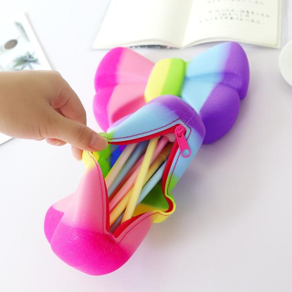 Bolsa de lápis de silicone livre de BPA Bolsa de lápis de bolso de lápis para o aniversário do Natal Bolsa de maquiagem de presente Bolsa de ombro