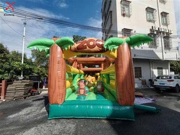 Commercial Giant Inflatable Obstacle Course Zoo Adventure Obstacle Course Bounce House