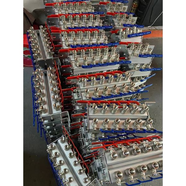 Mold Components: Water Manifold, Mold Water Collector Z-Pin Quick Coupling, Quick Connector Date Stamp