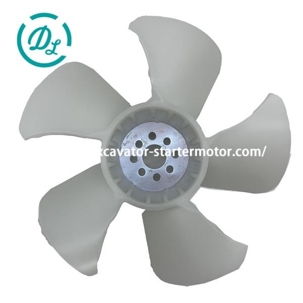 Fan 17472-74110 1747274110 Kubota Engine Parts D722 D902 Excavator