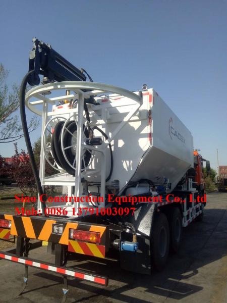 Special Purpose Truck 15ton ANFO Truck Borehole Charging Speed 200-450kg / Min