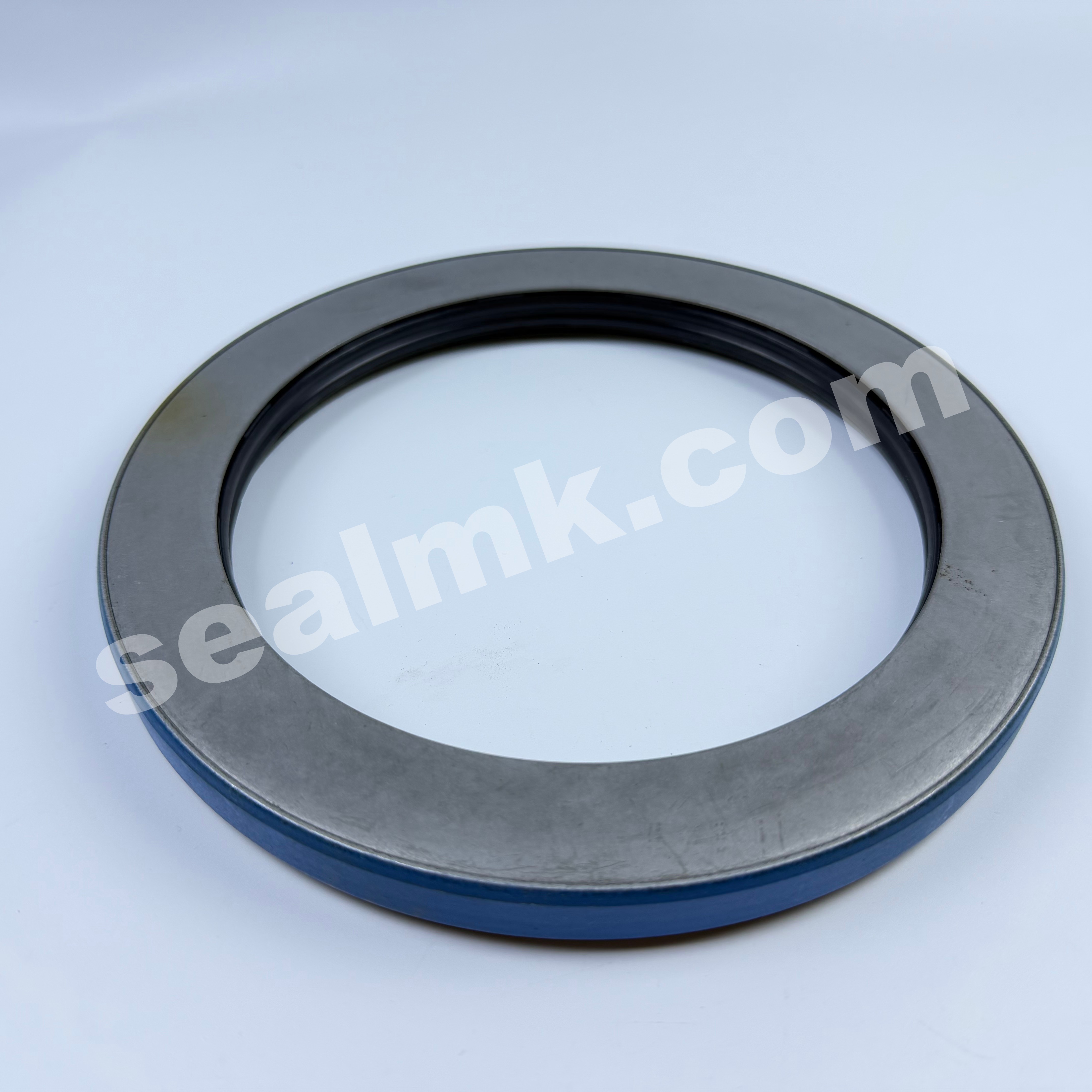 143.3 x 190.5 x 16; suitable for Case and New Holland heavy-duty tractors; part numbers 128648A1, 87588941 or 87588941K, 8788941, 328500A1.