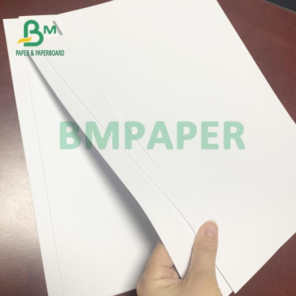 papel branco sem revestimento de 160gsm Woodfree com resistência excelente do alcaloide