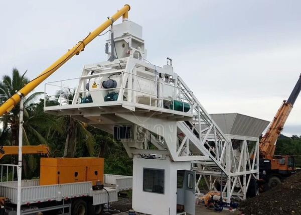 Small Capacity Mobile Concrete Plant , Portable Cement Concrete Batch Mix Plant