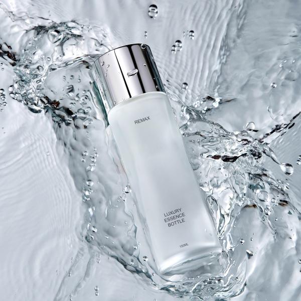 Bouteille d'emballage cosmétique moderne élégant 30 ml 50 ml Blanc glacé et capuchon argenté