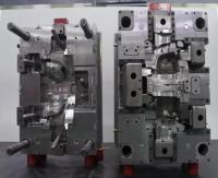 Les HEURES en plastique faites sur commande standard de moulage par injection de HASCO ouvrent le système de porte