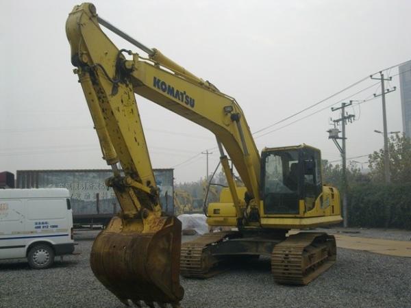Japanese Brand Used KOMATSU PC200-8 Excavator For Sale