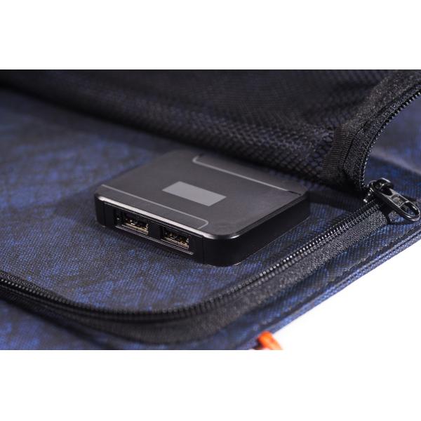 2 USB Ports 12W Solar Laptop Bag Outdoor Sunpower Customized For Electronic Devices