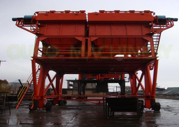 Mobile Eco Hopper Large Capacity , High Efficiency Cement Hopper With Filter