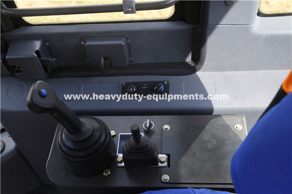 LG938 Front End Loader With Weichai Engine And 3000kg Rated Loading Capacity For Mining Site Using