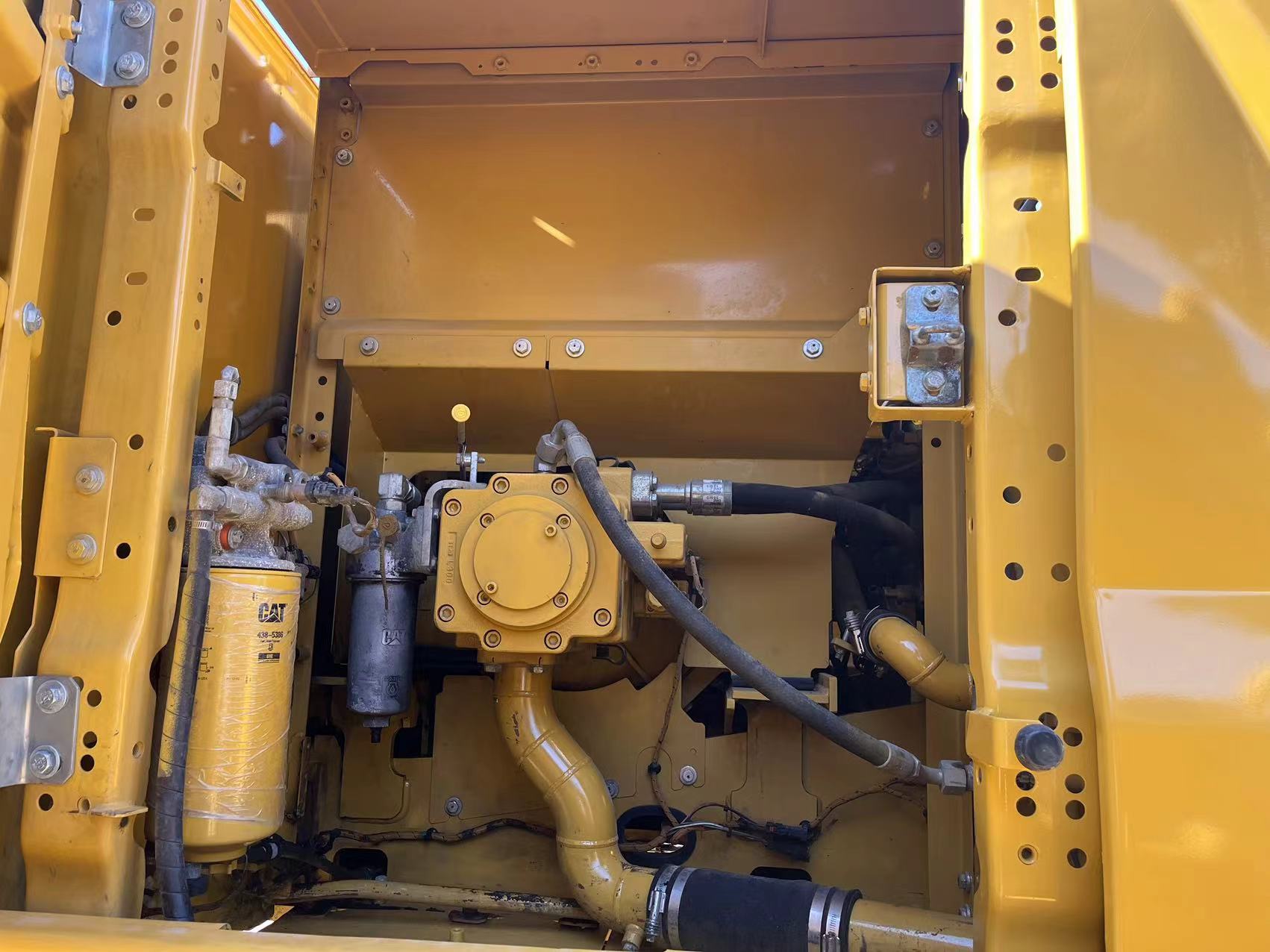 Шестьцилиндровый оригинальный экскаватор Cat 320 с двигателем Cat C7.1
