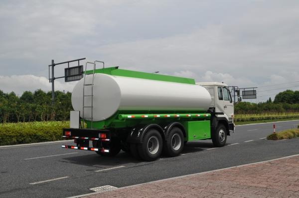 5,944 US Gallon 320HP Aluminum Alloy Oil Tank Truck with 6x4 DongFeng Nissan Diesel Chassis