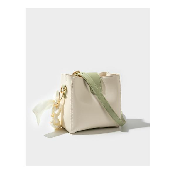 SUMMER FRESH ALL-MATCH BAG Moda femenina tendencia avanzada sentido nicho diseño crossbody bolsillo de bolsillo popular este año