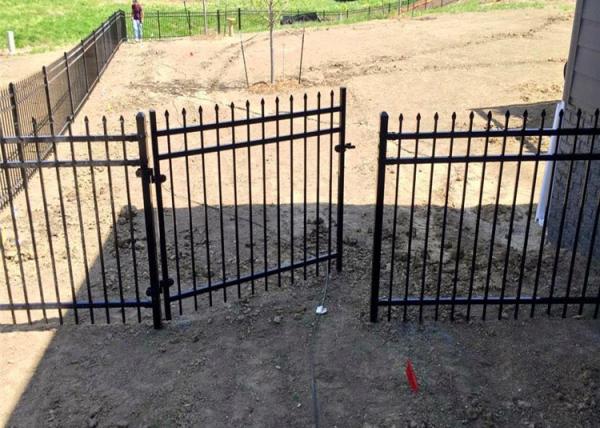 Galvanized Steel Garden Balcony Panel Metal 2.1m Wrought Iron Style Fence