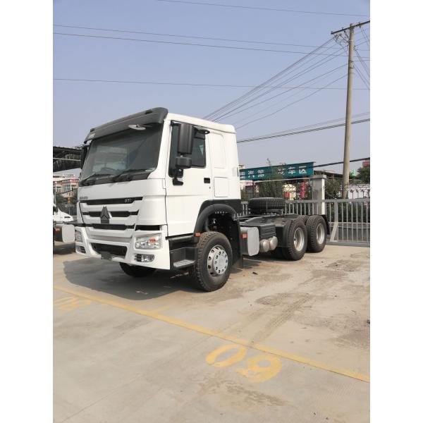 420HP 6X4 Howo Tractor Trailer Truck With HW19710 Transmission And HW76 Cab