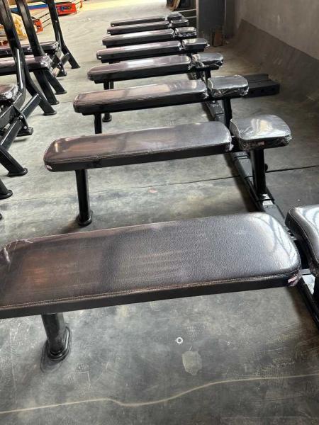 Flat Bench Steel Weight Training Equipment With Plate Foldable Barbell For Home Use Versatile Bench Press