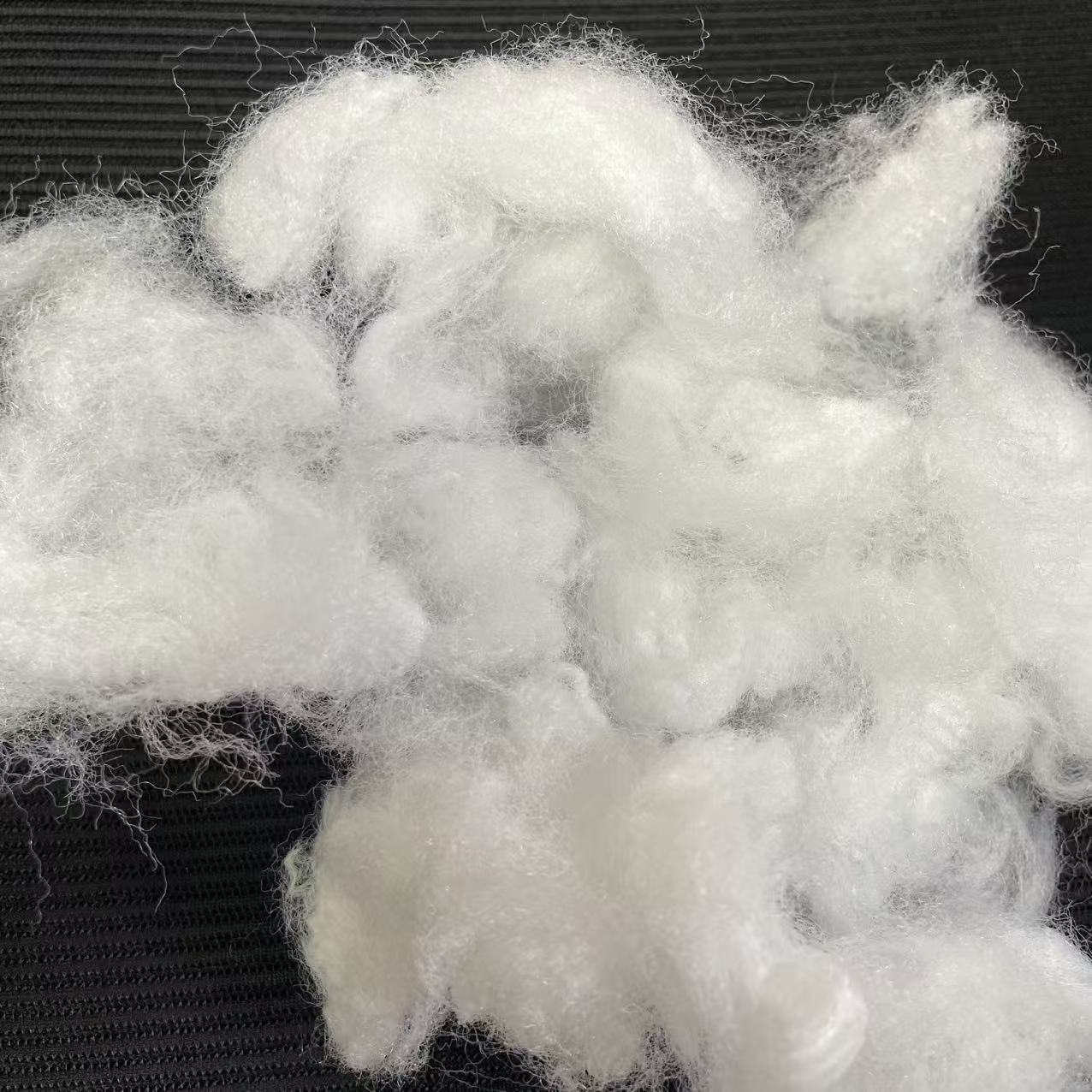 Two-dimensional virgin polyester fiber for Hard Cotton, Carpet Backing & Packaging Padding