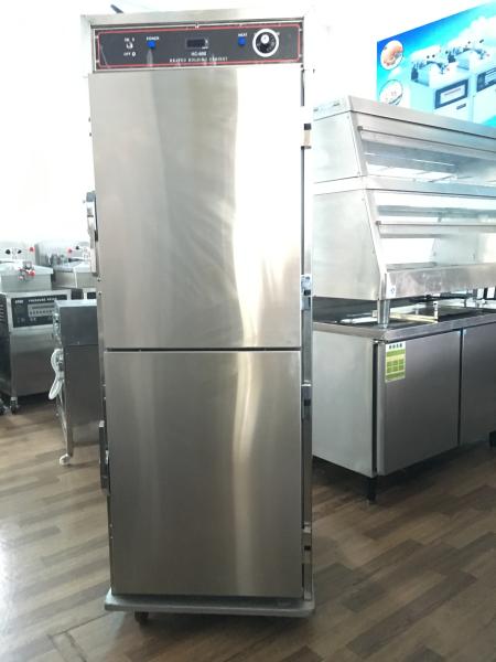 電気暖房の展示場C