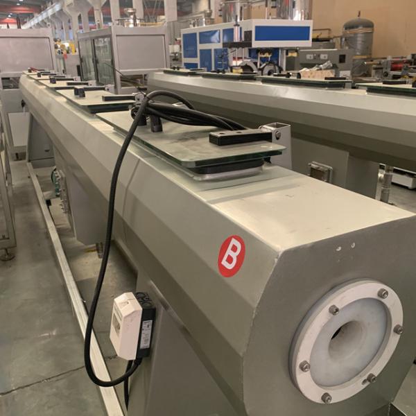 Производственная линия трубы полиэтилена PLC 630mm PPR вакуумирует формировать