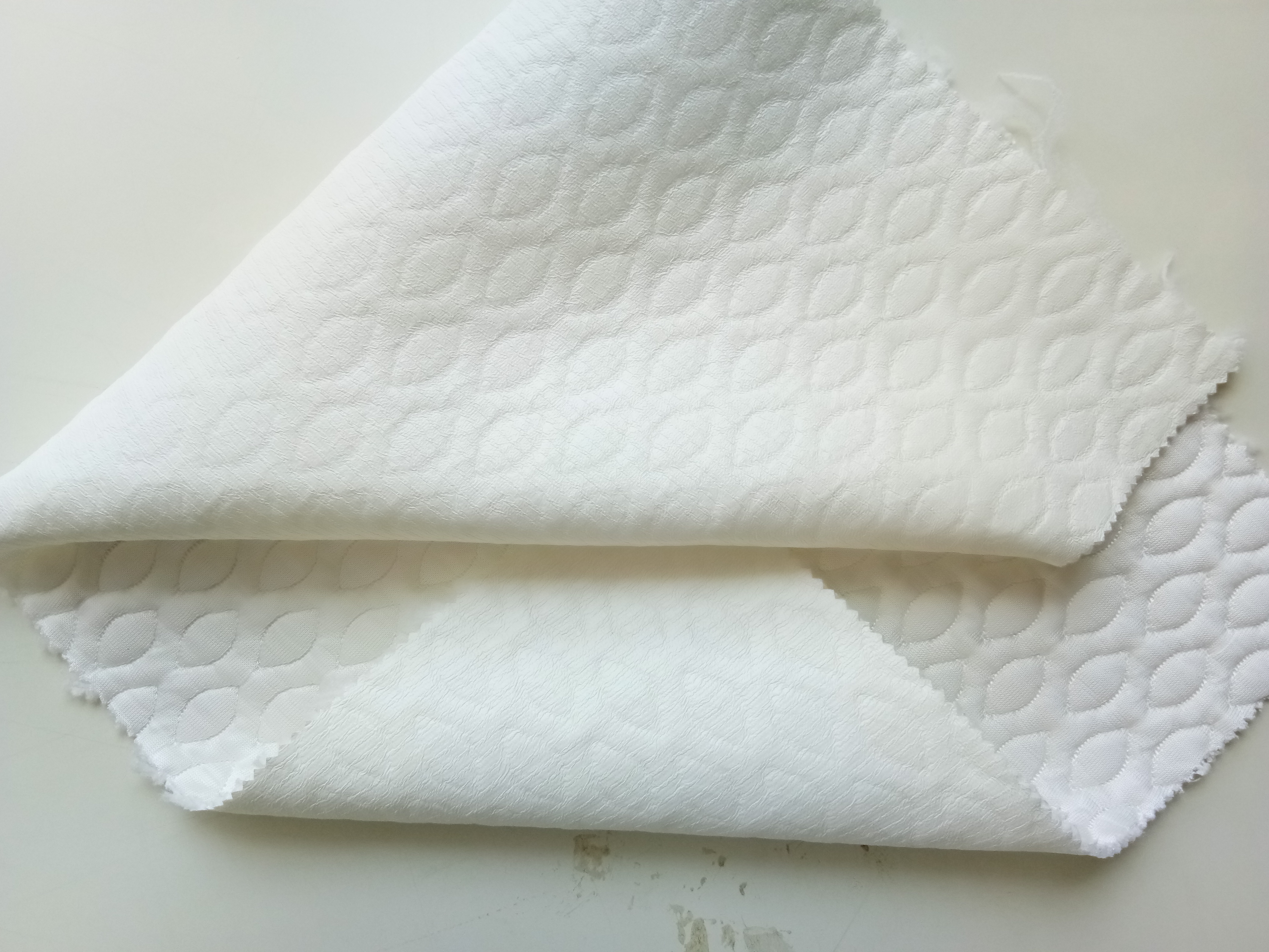 TPU Laminated Cooling Fabric Waterdrop Air Layer Fabric For Mattress Covers
