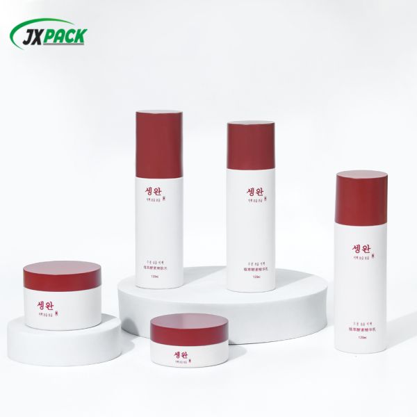 Recyclable PET Cosmetic Bottle Set with 30g and 50g Cream Jars and 120ml Lotion Bottles Featuring Silk Screen Printing