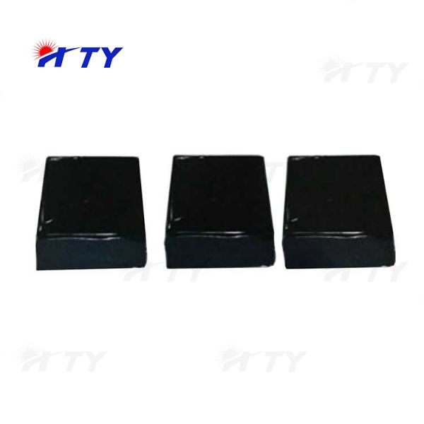 Water Vapor Penetration Rate 10gm3 or less Hot Melt Butyl Sealant Rubber Offering Durable Seal for Door Insulating Glass