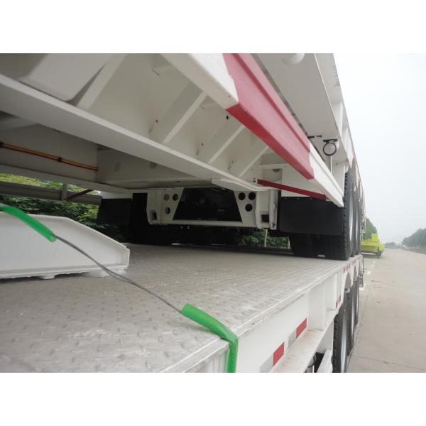 CIMC HUAJUN 3 Axle Heavy Duty Low Bed Semi Trailer with Hydraulic Ramp Max Payload 70TON
