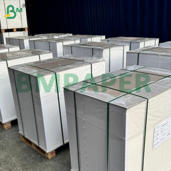 80gsm Cupcake Muffin Liner Baking Paper Food Grade 80 * 100cm 80gm Cupcake Muffin Liner Papier à pâte de qualité alimentaire 80 * 100cm