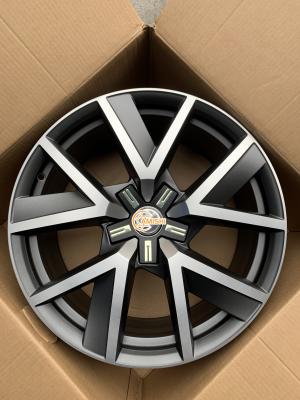 Lightweight 66.6 Hole 20 Inch Alloy Wheels ET33 Rims For Volkswagen