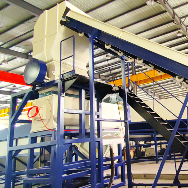Plastic Washing Recycling Machine Crusher Providing Cleaning and Recycling of Plastic Films and Waste for Industrial Applications