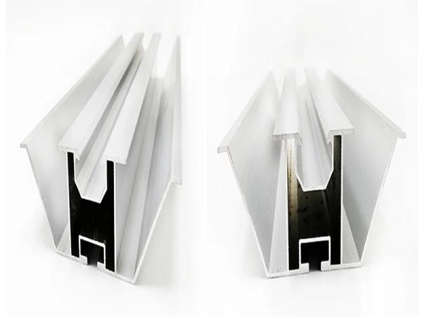 柔軟なソーラーマウントアクセサリー 長い春付きキャナナッツ 梱包 紙パレット またはクライアントの要求に応じて