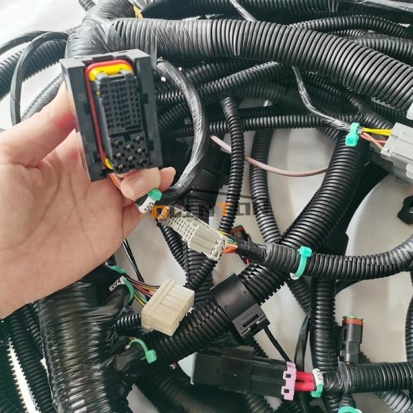 20Y-06-42411 Harnais de câblage pour PC200-8/PC220-8/PC270-8 Pièces de matériel de construction