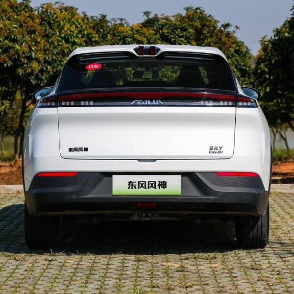 Maximum Speed 160km/h 2024 Aeolus SKY EV01 Pure Electric SUV with 445km Range and Permanent Magnet/Synchronous Motor