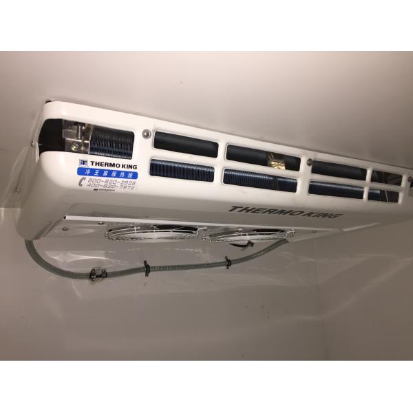 Mini Commercial Truck Refrigerators 8 tons 4x2 for frozen and fresh cargo -18 C