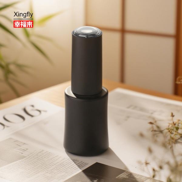 11ml Cylindrical Small Nail Polish Bottles UV Gel Nail Polish Beautiful Nail Polish Bottles