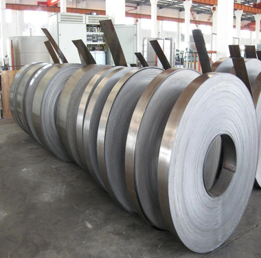 Antirust Inox Hot Rolled Steel Strip , Welding Stainless Steel Trim Strip