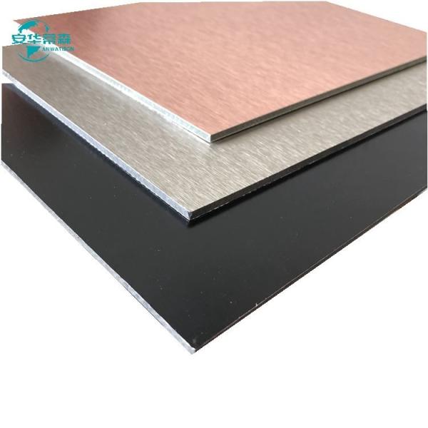 Panel compuesto de aluminio ACP cepillado con efecto espejo y capa de núcleo PE a prueba de fuego