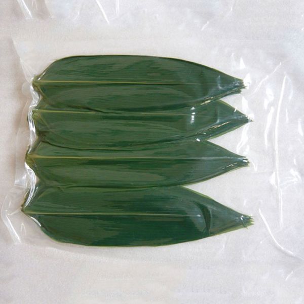 Organic Fresh Sushi Bamboo Leaves Food Plate Decoration Barbecue Serving Tool Bamboo Leaf