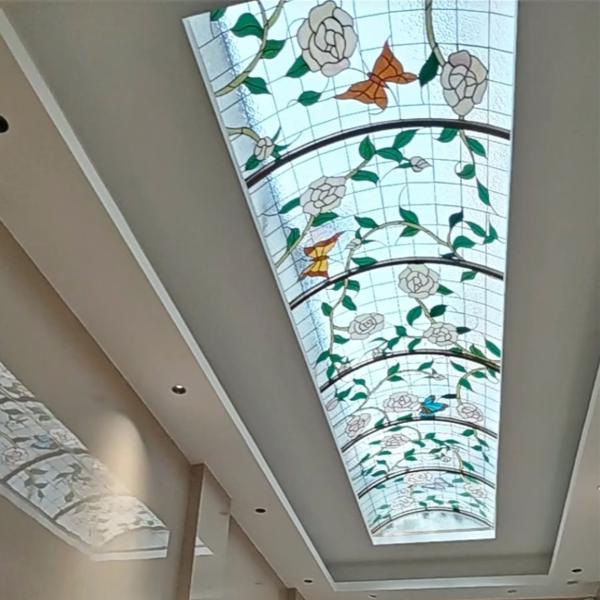 Красивое Тифни изогнутый стиль стеклянные декорации домашних комнат для крыши стеклянные купола потолок