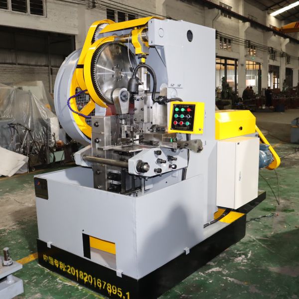 High Efficiency Low Consumption Hydraulic Straightener Cutter Automatic Thread Rolling Machine For Fastener
