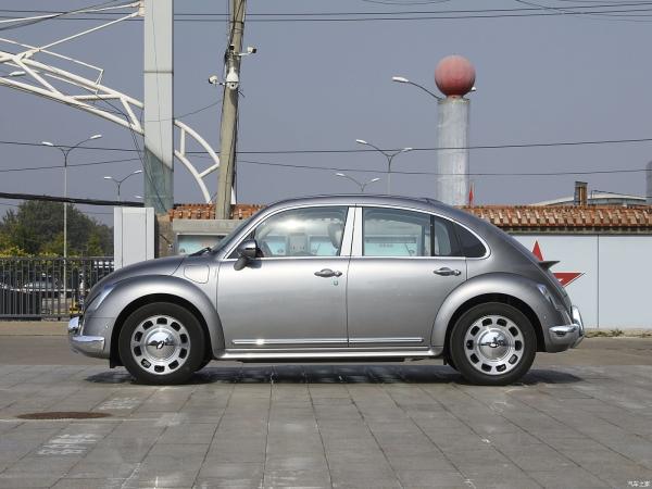 Experience the Future of Driving Ballet Cat Mini EV 5-door 5-seat Hatchback for Women