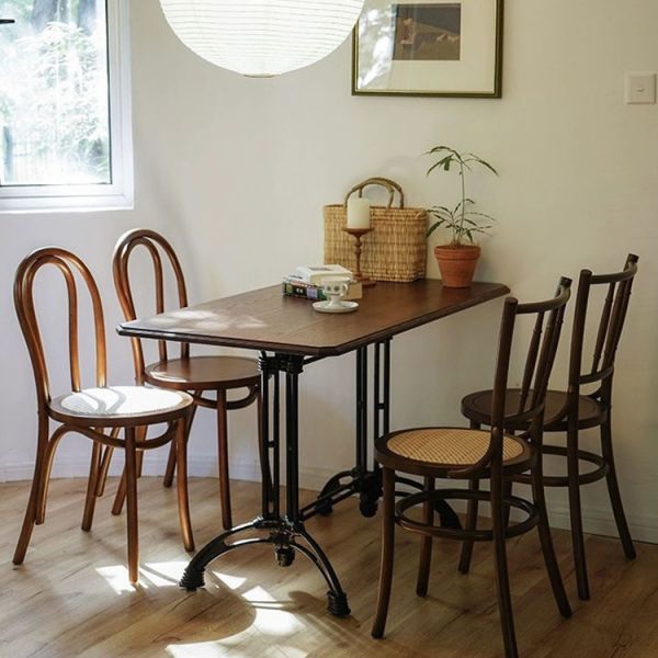 Simple Restaurant Interior Design American Retro Cafe Bistro Restaurant Rattan Wooden Table and Chairs