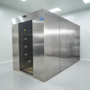 ISO 14644 Certified Cleanroom Air Shower with Automatic Sliding Door and Heavy-Duty Steel Construction