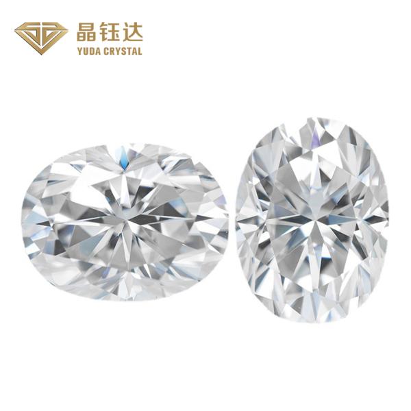 Овальный отрезок IGI аттестовал диаманты лаборатории, который выросли против диамантов ясности свободных