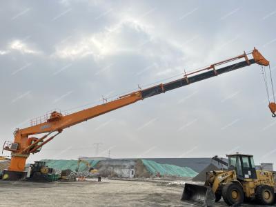 Space Saving Telescopic Lifting Equipment Equipped Active Heave Compensation